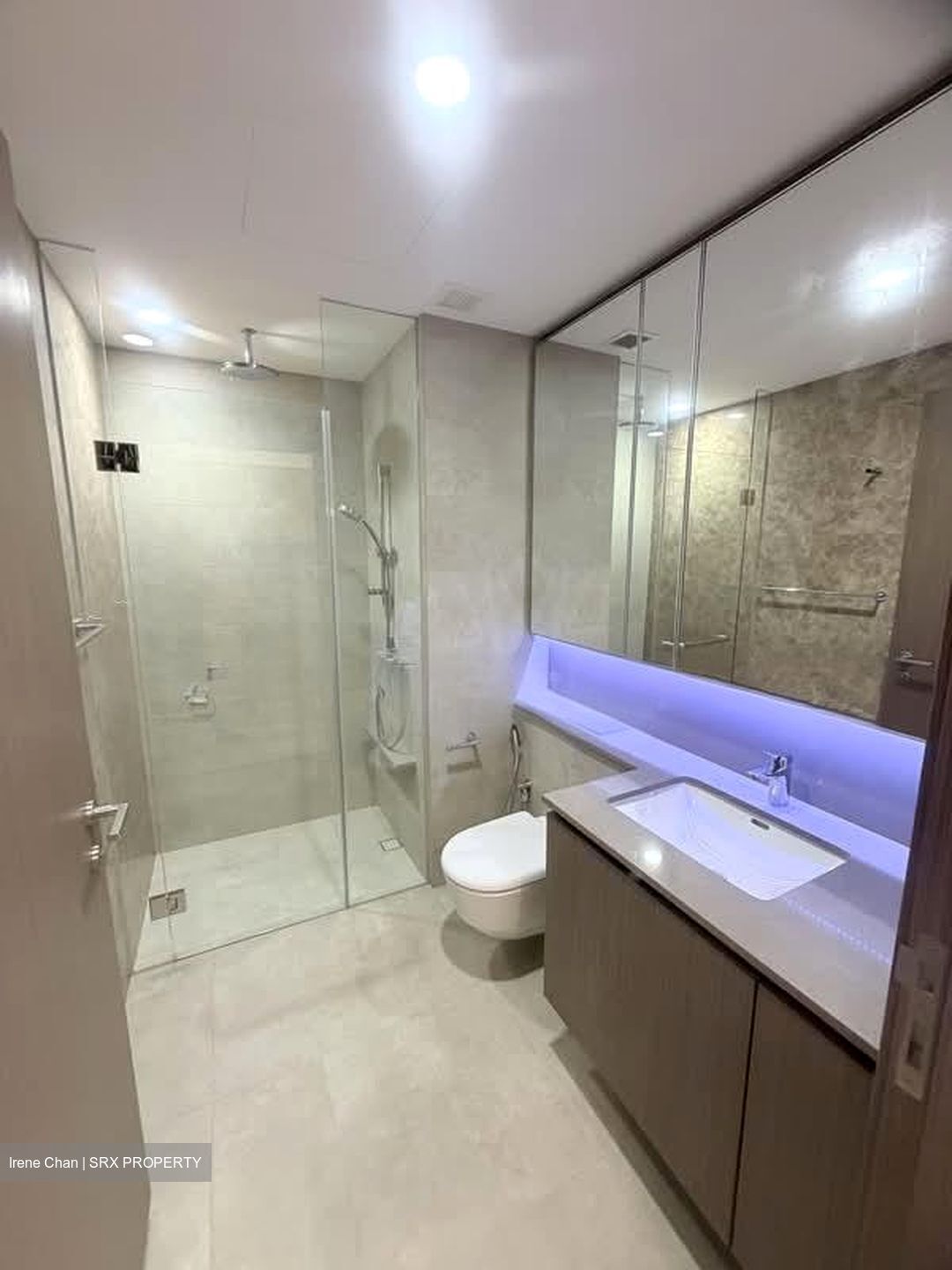 Seaside Residences (D15), Apartment #565241481